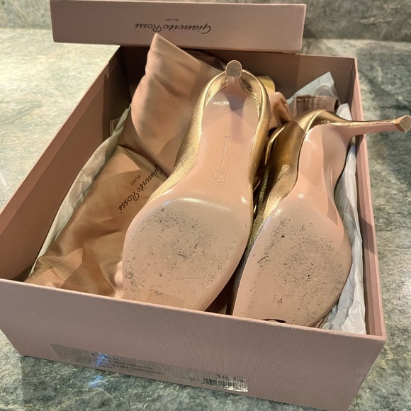 Gianvito Rossi size 38.5 (8.5) gold booties - Picture 3 of 8